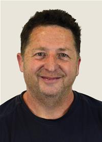 Profile image for Councillor Peter Elliott